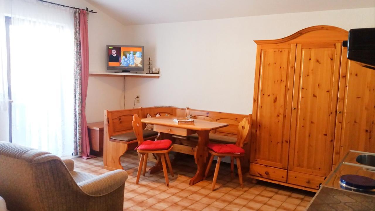 Hotel Camping Alpenwelt Tannheim Exterior foto